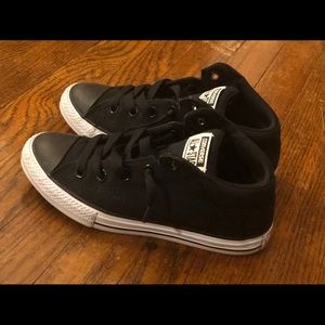 Converse unisex shoe